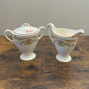 Gobelin by Homer Laughlin Vintage Creamer and Sugar Bowl with Lid